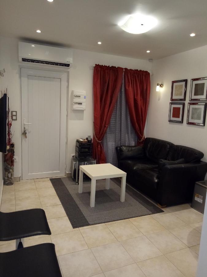 Potal Apartment Cuffies Luaran gambar
